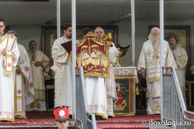 Liturghie arhierească la hramul Sfântului Ioan cel Nou