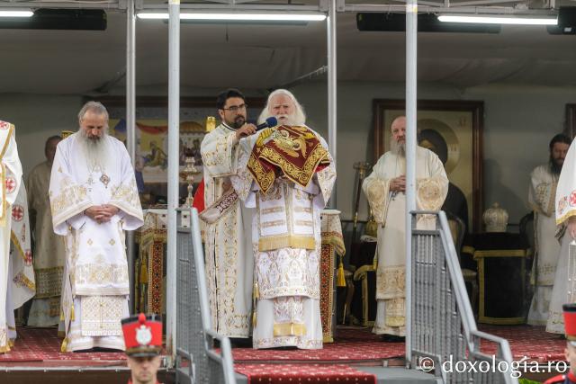 Liturghie arhierească la hramul Sfântului Ioan cel Nou