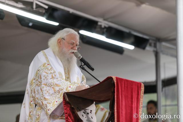 Liturghie arhierească la hramul Sfântului Ioan cel Nou