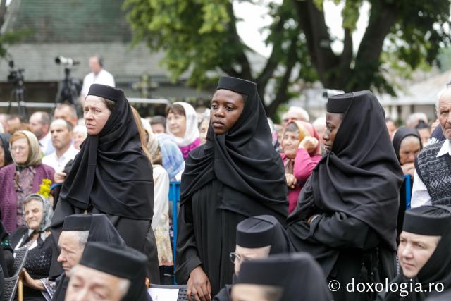 Liturghie arhierească la hramul Sfântului Ioan cel Nou