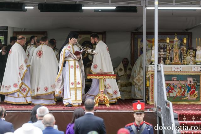 Liturghie arhierească la hramul Sfântului Ioan cel Nou