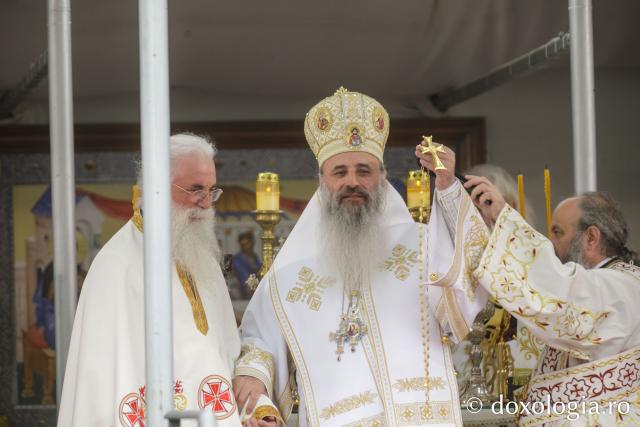 Liturghie arhierească la hramul Sfântului Ioan cel Nou