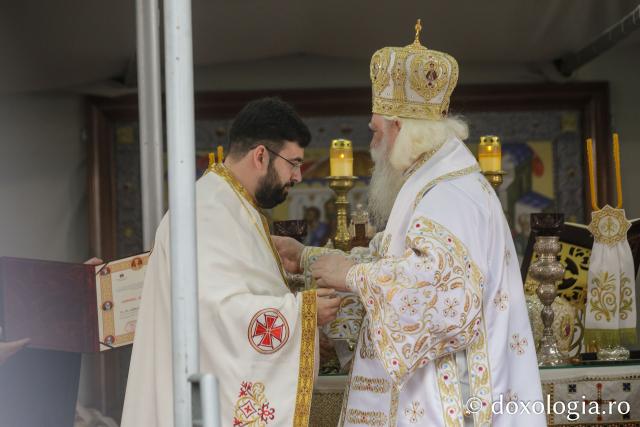 Liturghie arhierească la hramul Sfântului Ioan cel Nou
