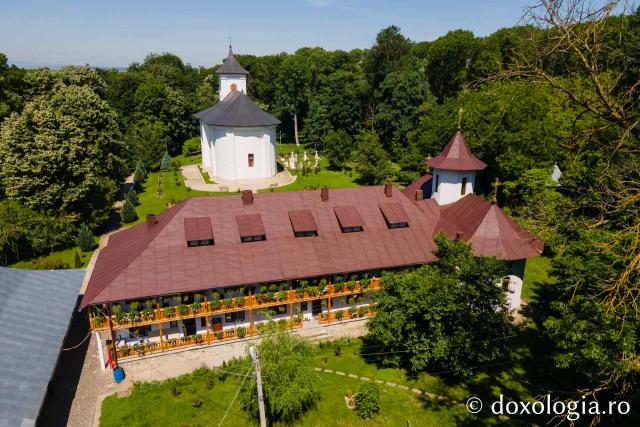 Mănăstirea Miclăușeni