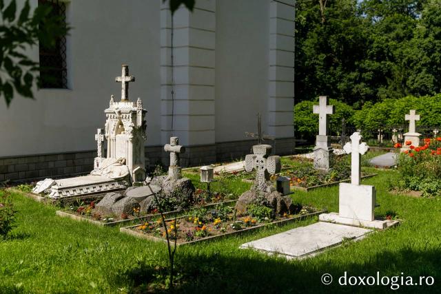 Mănăstirea Miclăușeni