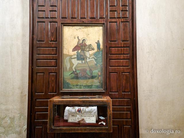 Mănăstirea El Paramous, oaza de liniște din Deșertul Nitriei