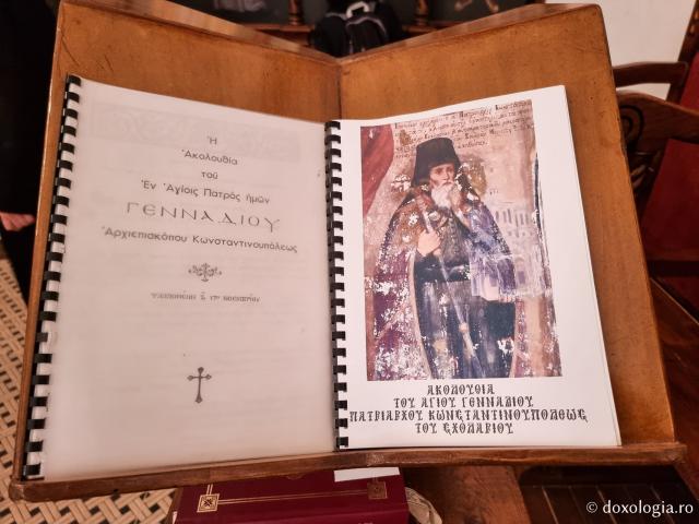 Clipe de rugăciune în Paraclisul Sfântului Paisie Aghioritul de la Mănăstirea Faran din Sinai / Foto: Magda Buftea Clipe de rugăciune în Paraclisul Sfântului Paisie Aghioritul de la Mănăstirea Faran din Sinai