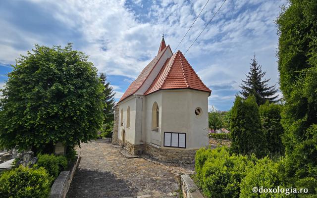 Biserica arhiepiscopală de la Mănăstirea Feleacu – lăcaș istoric ctitorit de Ștefan cel Mare și ocrotit de Sfânta Parascheva