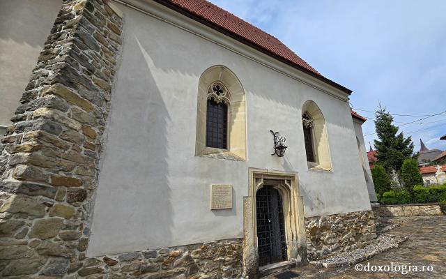 Biserica arhiepiscopală de la Mănăstirea Feleacu – lăcaș istoric ctitorit de Ștefan cel Mare și ocrotit de Sfânta Parascheva