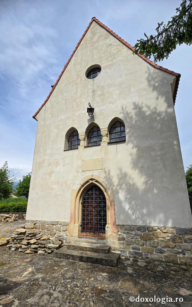 Biserica arhiepiscopală de la Mănăstirea Feleacu – lăcaș istoric ctitorit de Ștefan cel Mare și ocrotit de Sfânta Parascheva