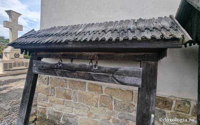 Biserica arhiepiscopală de la Mănăstirea Feleacu – lăcaș istoric ctitorit de Ștefan cel Mare și ocrotit de Sfânta Parascheva