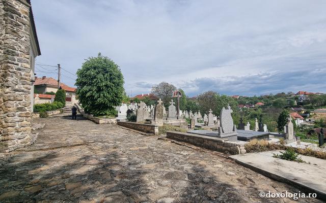 Biserica arhiepiscopală de la Mănăstirea Feleacu – lăcaș istoric ctitorit de Ștefan cel Mare și ocrotit de Sfânta Parascheva