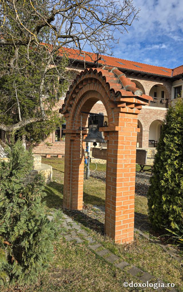 Mănăstirea „Sfânta Elisabeta” – așezământ monahal în inima Clujului