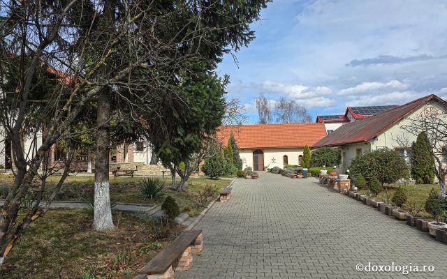 Mănăstirea „Sfânta Elisabeta” – așezământ monahal în inima Clujului