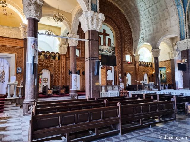 În vizită la Sfântul Mare Mucenic Mina – mănăstirea închinată mucenicului din Egipt / Foto: Magda Buftea În vizită la Sfântul Mare Mucenic Mina – mănăstirea închinată mucenicului din Egipt