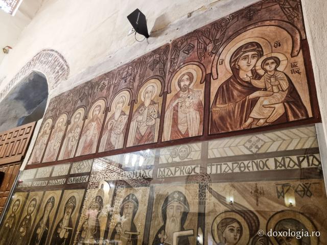 Mănăstirea „Sfântul Paisie cel Mare” ‒ complexul monahal ce adăpostește moaștele marelui nevoitor din Pustia Wadi El-Natron / Foto: Magda Buftea Mănăstirea „Sfântul Paisie cel Mare” ‒ complexul monahal ce adăpostește moaștele marelui nevoitor din Pustia Wadi El-Natron