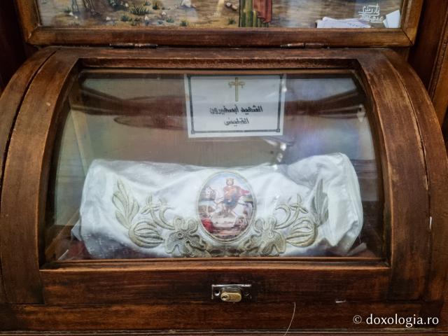 Mănăstirea „Sfântul Paisie cel Mare” ‒ complexul monahal ce adăpostește moaștele marelui nevoitor din Pustia Wadi El-Natron / Foto: Magda Buftea Mănăstirea „Sfântul Paisie cel Mare” ‒ complexul monahal ce adăpostește moaștele marelui nevoitor din Pustia Wadi El-Natron