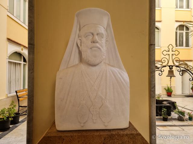 Pași de pelerin la biserica Mănăstirii „Sfântul Sava cel Sfințit”, catedrală a Patriarhiei Ortodoxe a Alexandriei şi a întregii Africi / Foto: Magda Buftea Pași de pelerin la biserica Mănăstirii „Sfântul Sava cel Sfințit”, catedrală a Patriarhiei Ortodoxe a Alexandriei şi a întregii Africi