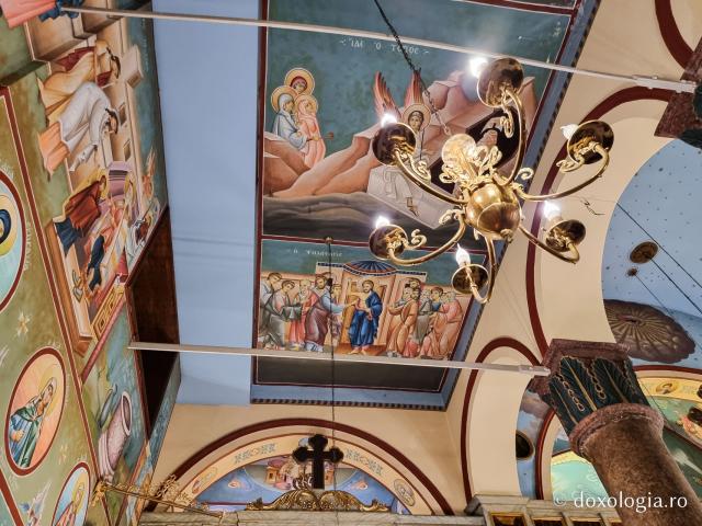 Pași de pelerin la biserica Mănăstirii „Sfântul Sava cel Sfințit”, catedrală a Patriarhiei Ortodoxe a Alexandriei şi a întregii Africi / Foto: Magda Buftea Pași de pelerin la biserica Mănăstirii „Sfântul Sava cel Sfințit”, catedrală a Patriarhiei Ortodoxe a Alexandriei şi a întregii Africi