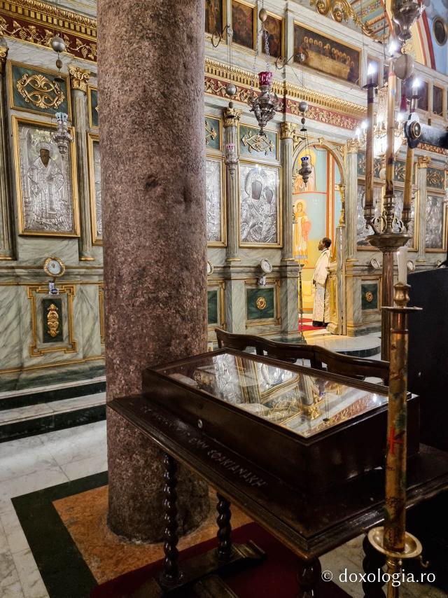 Pași de pelerin la biserica Mănăstirii „Sfântul Sava cel Sfințit”, catedrală a Patriarhiei Ortodoxe a Alexandriei şi a întregii Africi / Foto: Magda Buftea Pași de pelerin la biserica Mănăstirii „Sfântul Sava cel Sfințit”, catedrală a Patriarhiei Ortodoxe a Alexandriei şi a întregii Africi