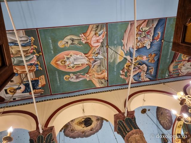 Pași de pelerin la biserica Mănăstirii „Sfântul Sava cel Sfințit”, catedrală a Patriarhiei Ortodoxe a Alexandriei şi a întregii Africi / Foto: Magda Buftea Pași de pelerin la biserica Mănăstirii „Sfântul Sava cel Sfințit”, catedrală a Patriarhiei Ortodoxe a Alexandriei şi a întregii Africi