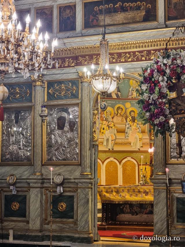Pași de pelerin la biserica Mănăstirii „Sfântul Sava cel Sfințit”, catedrală a Patriarhiei Ortodoxe a Alexandriei şi a întregii Africi / Foto: Magda Buftea Pași de pelerin la biserica Mănăstirii „Sfântul Sava cel Sfințit”, catedrală a Patriarhiei Ortodoxe a Alexandriei şi a întregii Africi