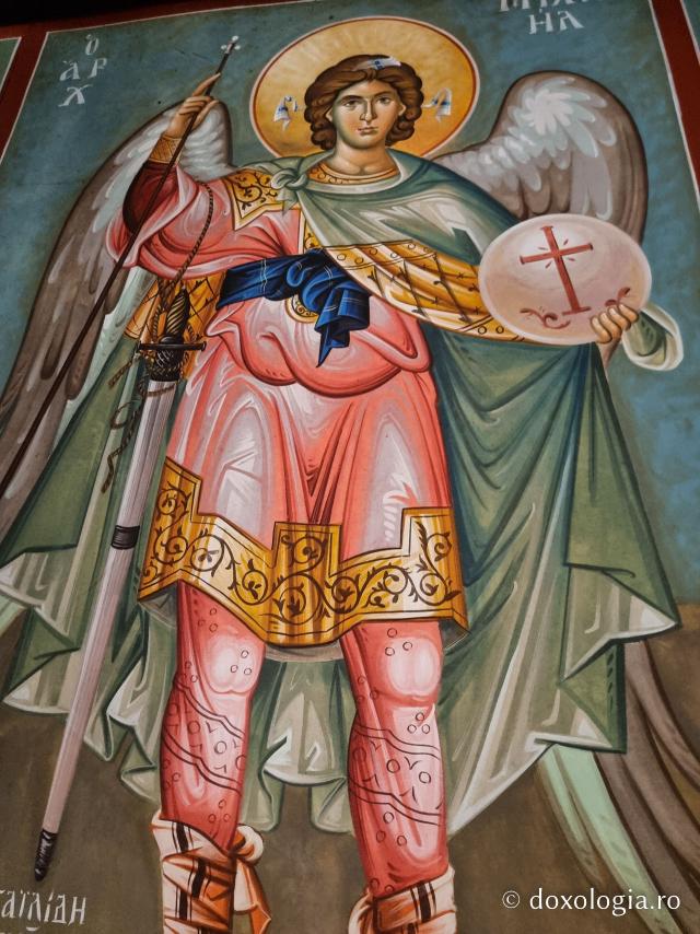 Pași de pelerin la biserica Mănăstirii „Sfântul Sava cel Sfințit”, catedrală a Patriarhiei Ortodoxe a Alexandriei şi a întregii Africi / Foto: Magda Buftea Pași de pelerin la biserica Mănăstirii „Sfântul Sava cel Sfințit”, catedrală a Patriarhiei Ortodoxe a Alexandriei şi a întregii Africi