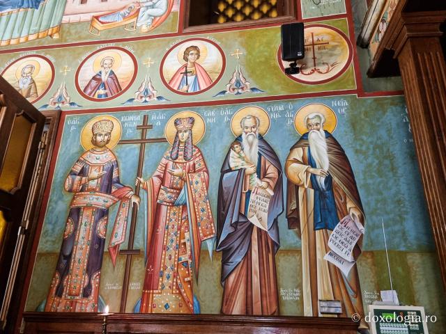 Pași de pelerin la biserica Mănăstirii „Sfântul Sava cel Sfințit”, catedrală a Patriarhiei Ortodoxe a Alexandriei şi a întregii Africi / Foto: Magda Buftea Pași de pelerin la biserica Mănăstirii „Sfântul Sava cel Sfințit”, catedrală a Patriarhiei Ortodoxe a Alexandriei şi a întregii Africi