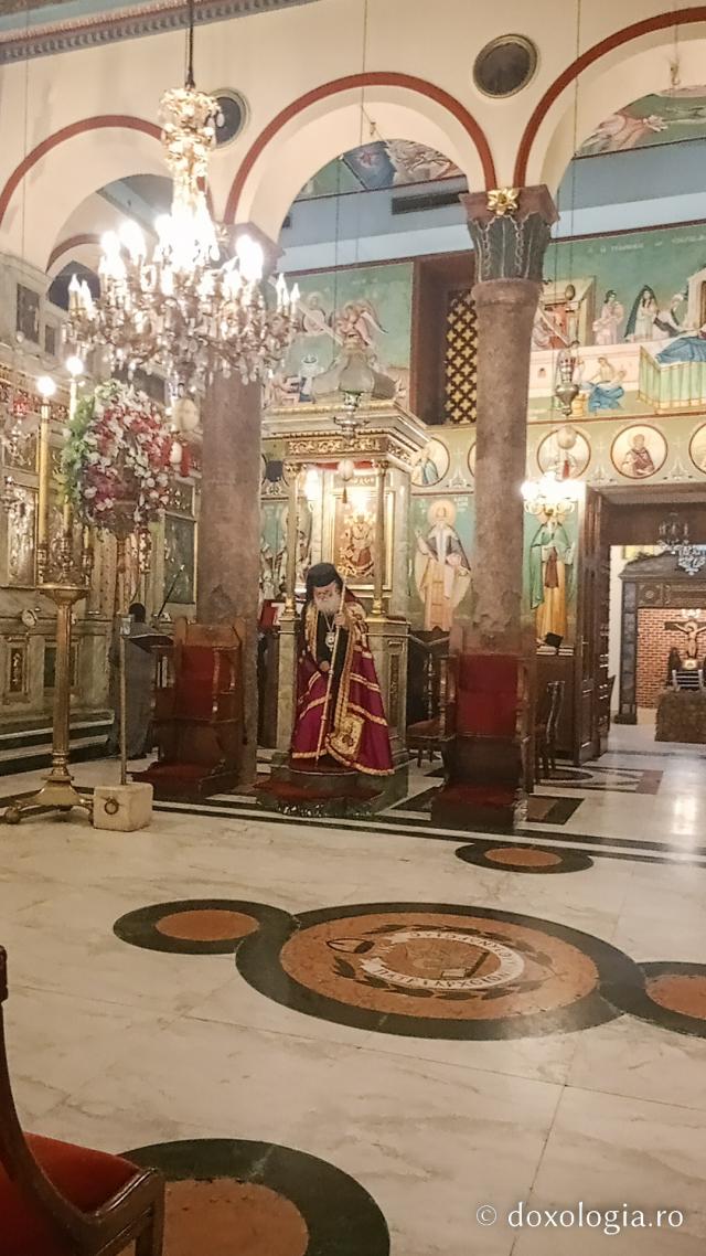 Pași de pelerin la biserica Mănăstirii „Sfântul Sava cel Sfințit”, catedrală a Patriarhiei Ortodoxe a Alexandriei şi a întregii Africi Pași de pelerin la biserica Mănăstirii „Sfântul Sava cel Sfințit”, catedrală a Patriarhiei Ortodoxe a Alexandriei şi a întregii Africi