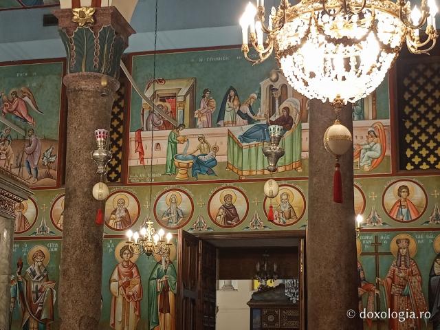 Pași de pelerin la biserica Mănăstirii „Sfântul Sava cel Sfințit”, catedrală a Patriarhiei Ortodoxe a Alexandriei şi a întregii Africi Pași de pelerin la biserica Mănăstirii „Sfântul Sava cel Sfințit”, catedrală a Patriarhiei Ortodoxe a Alexandriei şi a întregii Africi