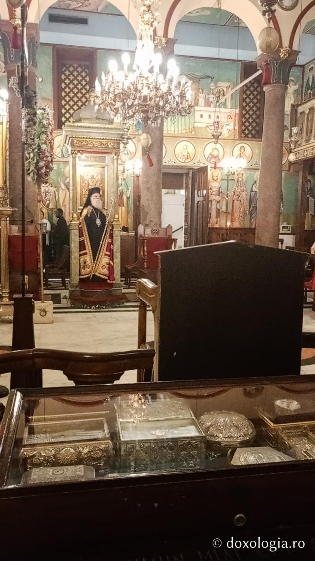 Pași de pelerin la biserica Mănăstirii „Sfântul Sava cel Sfințit”, catedrală a Patriarhiei Ortodoxe a Alexandriei şi a întregii Africi Pași de pelerin la biserica Mănăstirii „Sfântul Sava cel Sfințit”, catedrală a Patriarhiei Ortodoxe a Alexandriei şi a întregii Africi