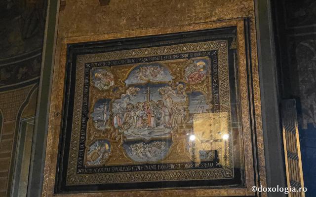 Biserica închinată Sfintei Treimi a Mănăstirii Sinaia