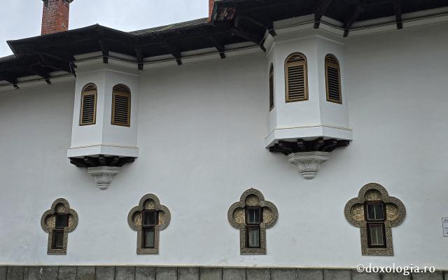 Biserica închinată Sfintei Treimi a Mănăstirii Sinaia