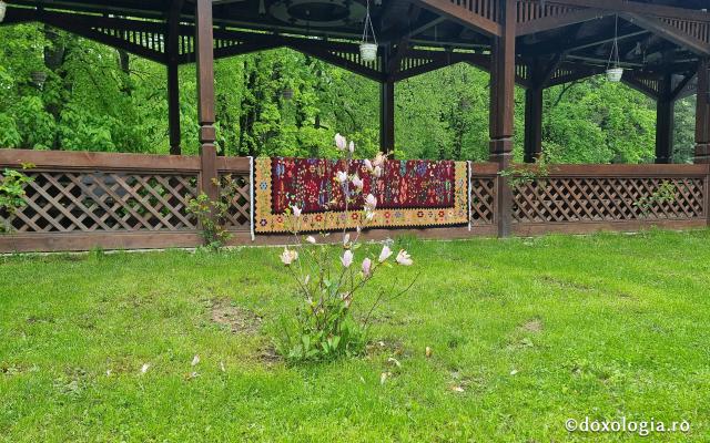 Biserica închinată Sfintei Treimi a Mănăstirii Sinaia