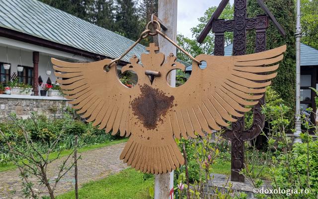 Biserica închinată Sfintei Treimi a Mănăstirii Sinaia