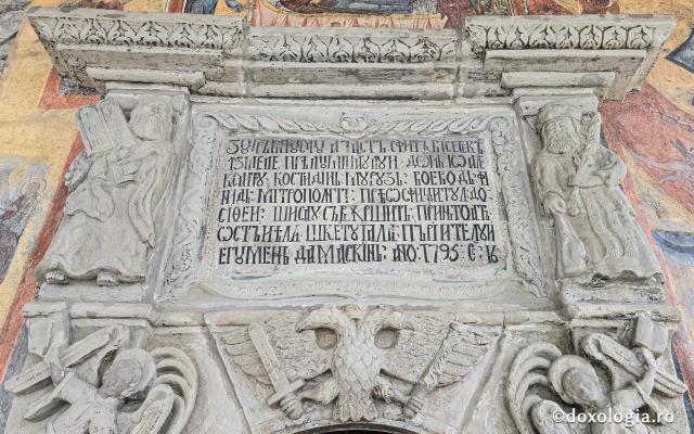 Biserica istorică „Adormirea Maicii Domnului” a Mănăstirii Sinaia