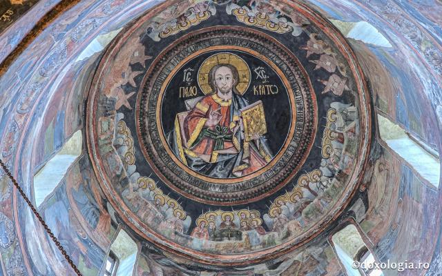 Biserica istorică „Adormirea Maicii Domnului” a Mănăstirii Sinaia