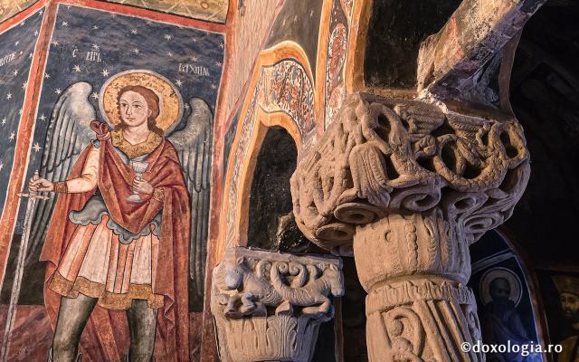 Biserica istorică „Adormirea Maicii Domnului” a Mănăstirii Sinaia