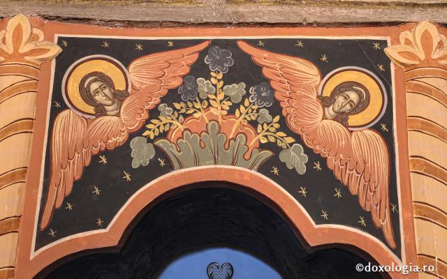 Biserica istorică „Adormirea Maicii Domnului” a Mănăstirii Sinaia