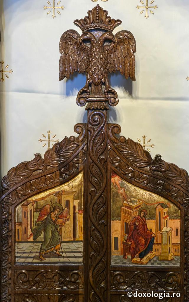 Biserica istorică „Adormirea Maicii Domnului” a Mănăstirii Sinaia