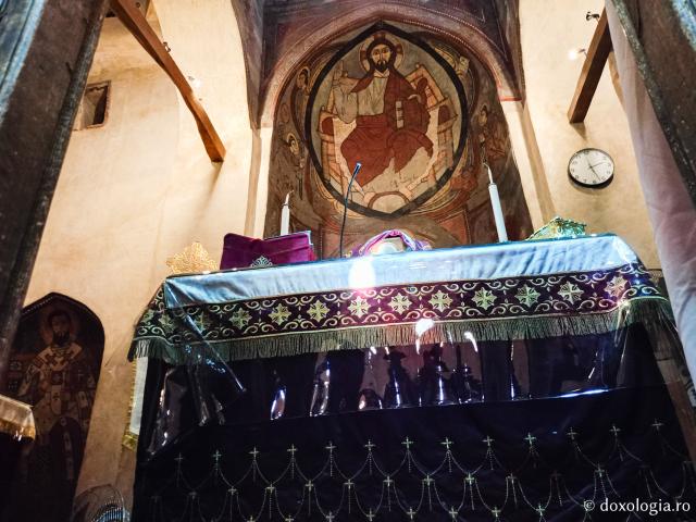 Închinare la moaștele Sfântului Cuvios Antonie cel Mare