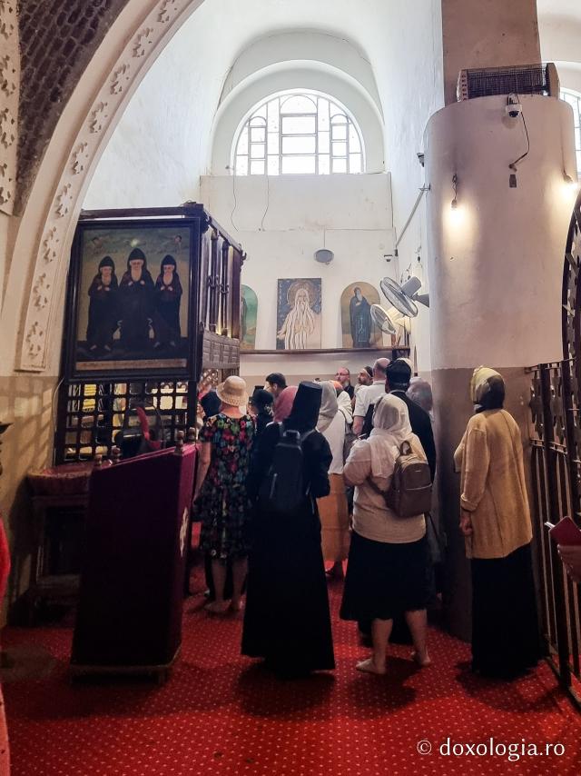 Închinare la moaștele Sfântului Cuvios Ioan Colov