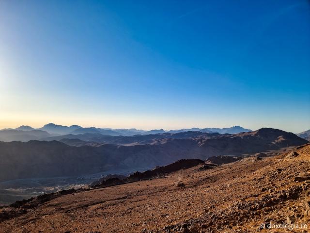 Urcând pe Muntele Sinai, pe urmele pașilor Sfântului Proroc Moise
