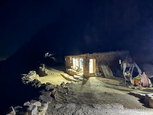 Urcând pe Muntele Sinai, pe urmele pașilor Sfântului Proroc Moise