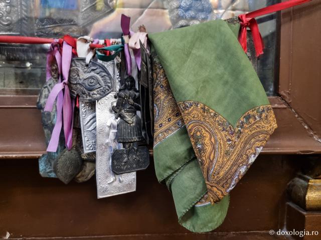 Clipe de rugăciune în Paraclisul Sfântului Ierarh Nectarie de la Patriarhia Alexandriei din Egipt / Foto: Magda Buftea Clipe de rugăciune în Paraclisul Sfântului Ierarh Nectarie de la Patriarhia Alexandriei din Egipt