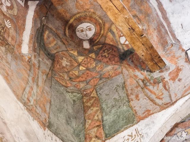 Peștera Sfântului Cuvios Pavel Tebeul ‒ locul de nevoință al primului pustnic din istoria creștinismului / Foto: Magda Buftea Peștera Sfântului Cuvios Pavel Tebeul ‒ locul de nevoință al primului pustnic din istoria creștinismului