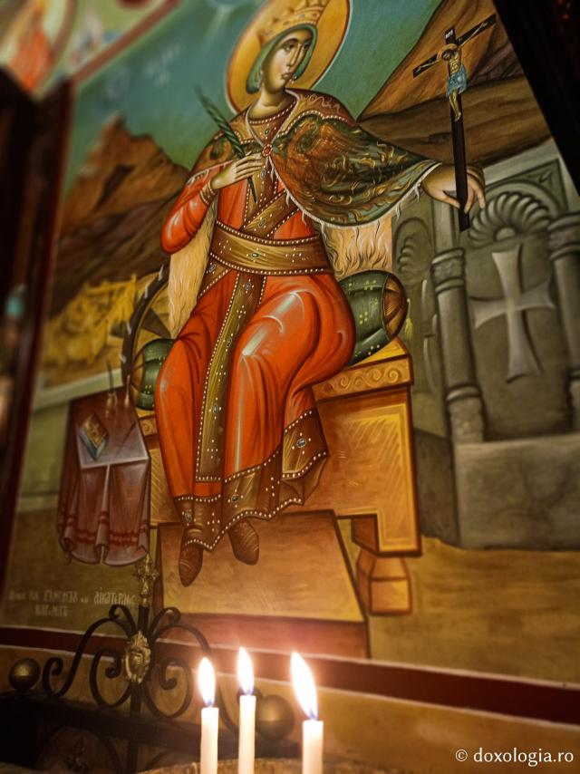 Piatra pe care a fost martirizată Sfânta Mare Muceniță Ecaterina se păstrează în biserica Mănăstirii „Sfântul Cuvios Sava cel Sfinţit“ din Alexandria, Egipt.