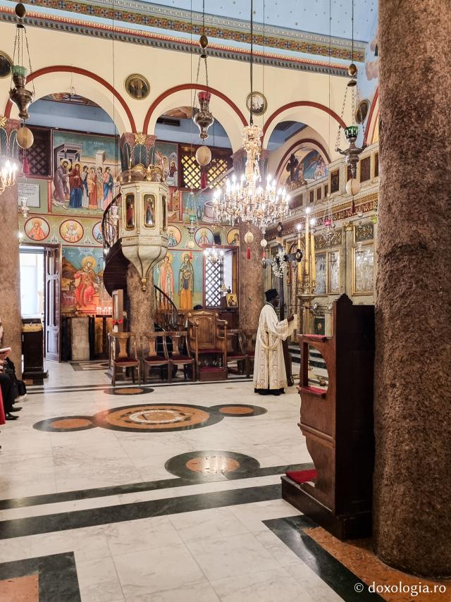 Piatra pe care a fost martirizată Sfânta Mare Muceniță Ecaterina
