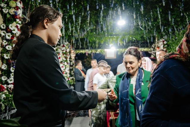 Slujbă de Priveghere a Sfântului Mare Mucenic Ioan cel Nou / Foto: Sebastian Lazăr - Arhiepiscopia Sucevei și Rădăuților Slujbă de Priveghere a Sfântului Mare Mucenic Ioan cel Nou
