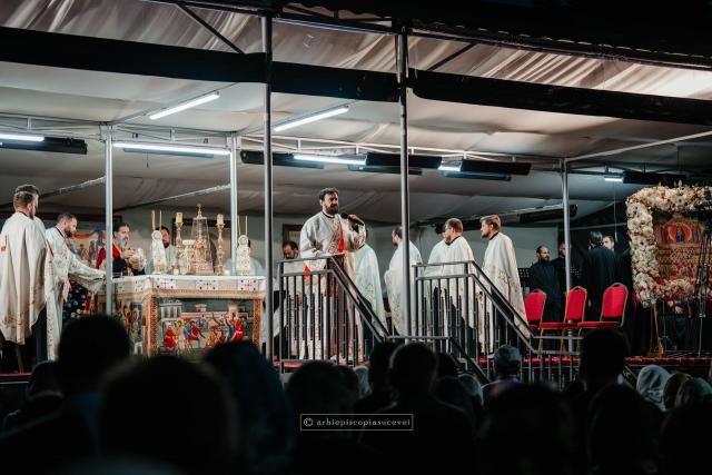 Slujbă de Priveghere a Sfântului Mare Mucenic Ioan cel Nou / Foto: Sebastian Lazăr - Arhiepiscopia Sucevei și Rădăuților Slujbă de Priveghere a Sfântului Mare Mucenic Ioan cel Nou